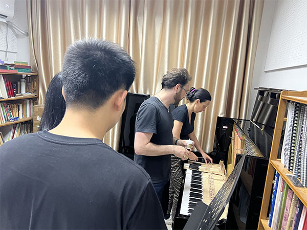 乐器维修